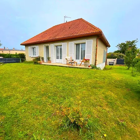 A 12 Min A Pied De La Et 5 Min Du Centre De Holiday home Luc-sur-Mer
